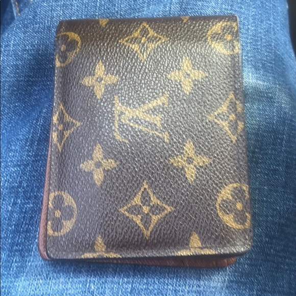 Louis Vuitton Other - Lv monogram authentic
